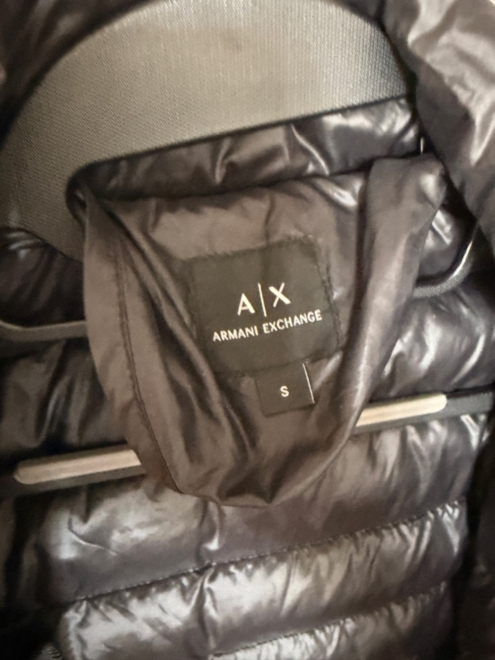 ARMANI EXCHANGE LIGHTWEIGHT QUILTED NYLON DOWN BLACK JACKET IN SMALL - Picture 8 of 15